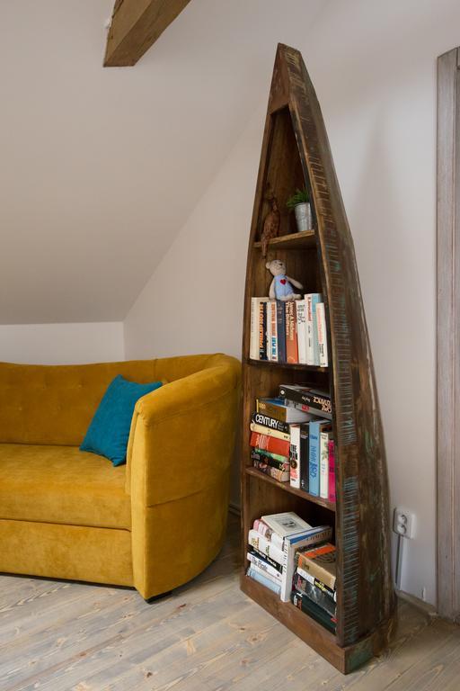Bohemian Chic 2 Bedroom 2 Bathroom Loft With Hanging Chair ปราก ภายนอก รูปภาพ